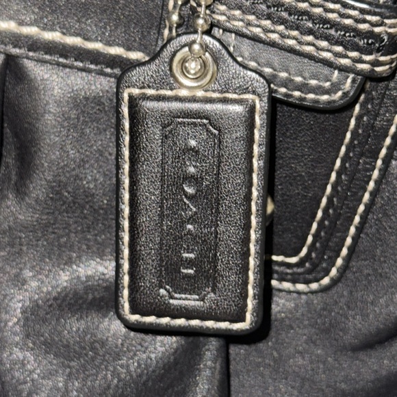 COACH F13732 Woman’s SOHO Pleated Black Leather Shoulder Bag Tote Purse - Picture 13 of 13